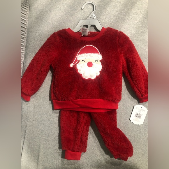 Other - Red fluffy Christmas outfit